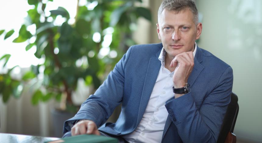 Ігор Судак, гендиректор "ВС Енерджі Інтернейшнл Україна": Енергетика має працювати надійно навіть в умовах війни Ігор Судак, гендиректор "ВС Енерджі Інтернейшнл Україна": Енергетика має працювати надійно навіть в умовах війни
