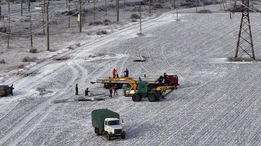 Крадіжка під час відновлення ЛЕП яка живить с. Славне Долинської громади.