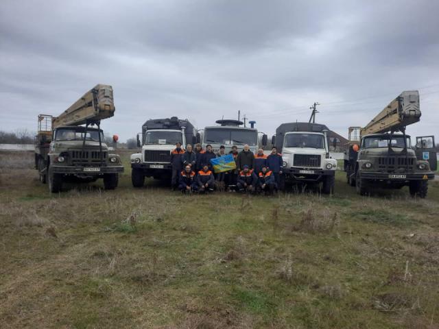 Повертаємо світло у звільнену Херсонщину Повертаємо світло у звільнену Херсонщину